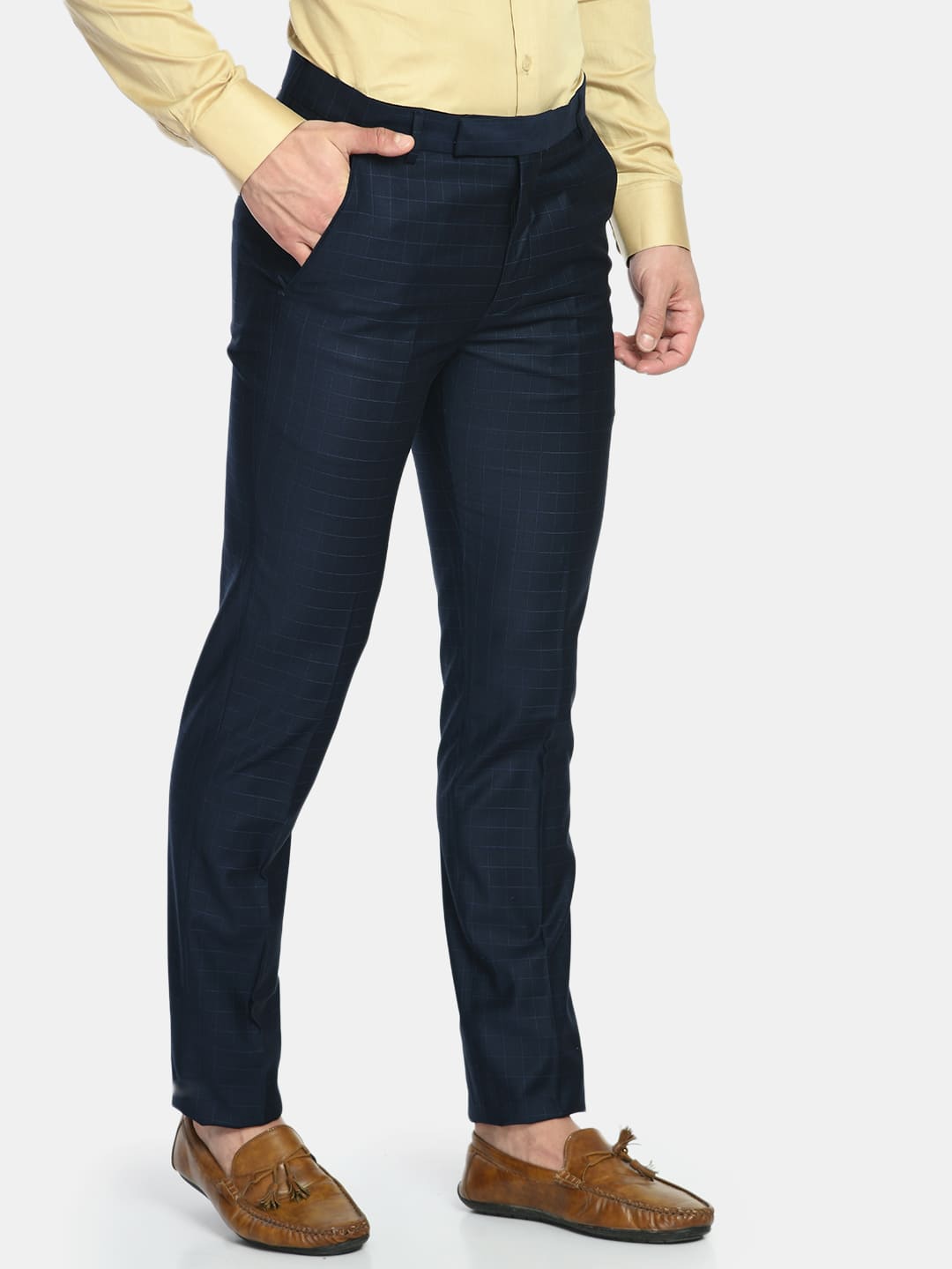 Buy Men Grey Solid Slim Fit Formal Trousers Online - 707664 | Peter England